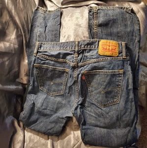 Levi's 559 dark wash